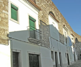 Houses-within-Aqueduct