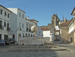 Largo-Da-Porta-De-Moura