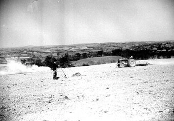 Farmworkers-rolling-&-Harrowing-on-BD-Hills Farmworkers-rolling-&-Harrowing-on-BD-Hills